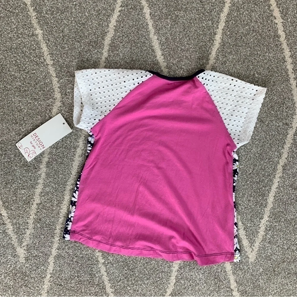 Design History Navy and Pink Daisy and Lace Short Sleeve T-shirt Size 5